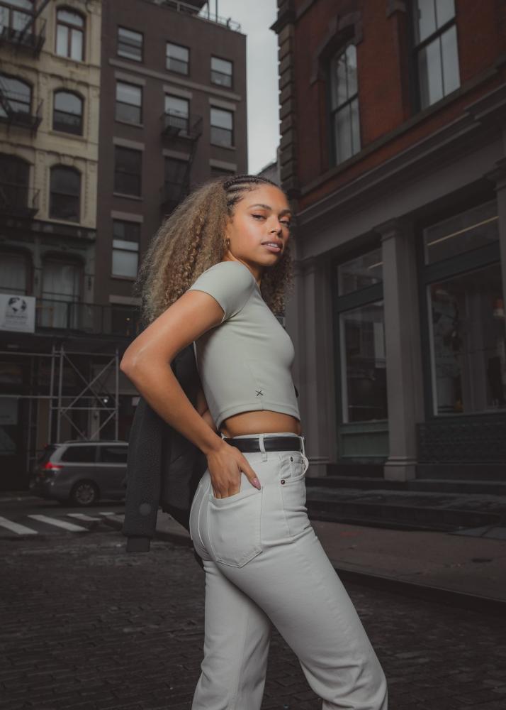 3f56a2a3-0ce7-4cd1-8759-80c6a37ccb7c_rw_1920